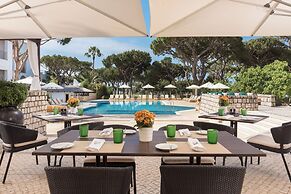 Pine Cliffs Residence, a Luxury Collection Resort, Algarve