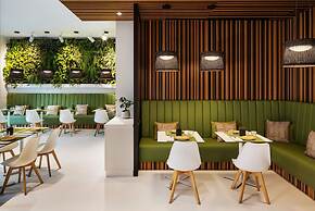 Pine Cliffs Residence, a Luxury Collection Resort, Algarve