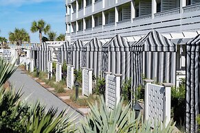 WaterColor Inn & Resort