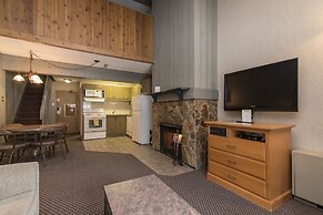 Hotel Douglas Fir Resort And Chalets, Banff, Canada - Lowest Rate ...