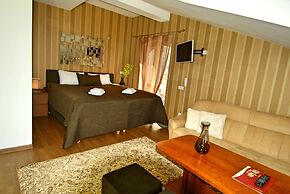 City Gate Hotel