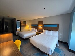 Days Inn & Suites by Wyndham Brandon Amphitheater