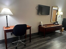 Super 8 by Wyndham Huntsville