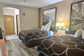 Super 8 by Wyndham Huntsville