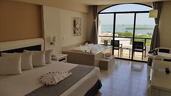 Golden Parnassus All Inclusive Resort & Spa - Adults Only