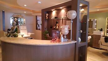 Golden Parnassus All Inclusive Resort & Spa - Adults Only