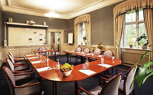 Åkeshofs Slott