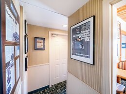 Beaumont Hotel