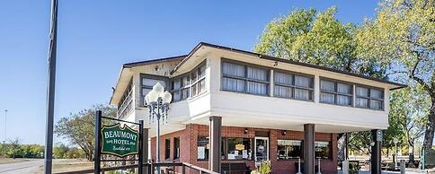 Beaumont Hotel