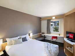 ibis Sydney Thornleigh