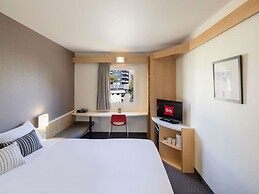 ibis Sydney Thornleigh