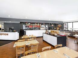 ibis Sydney Thornleigh