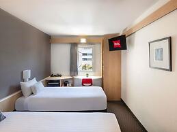 ibis Sydney Thornleigh