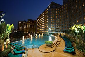 Harbour Plaza Metropolis