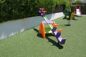 Atenea Park - Suites Apartments