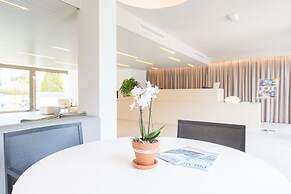 Atenea Park - Suites Apartments