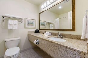 Best Western Plus Edmonds Harbor Inn