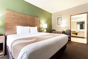 Quality Inn & Suites Bainbridge Island