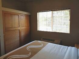 Quality Inn & Suites Bainbridge Island