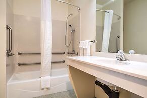 Quality Inn & Suites Bainbridge Island