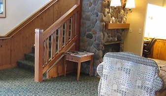 Fidalgo Country Inn