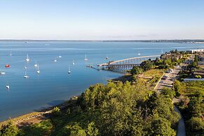 Fairhaven Village Inn