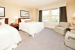 Fairhaven Village Inn