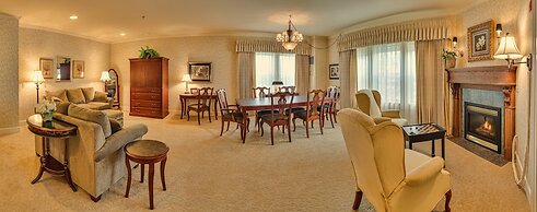 Fairhaven Village Inn