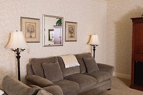 Fairhaven Village Inn