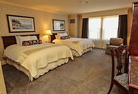 Fairhaven Village Inn