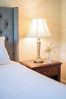 Fairhaven Village Inn