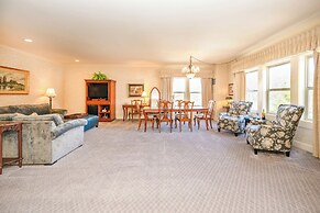 Fairhaven Village Inn