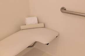 Fairhaven Village Inn