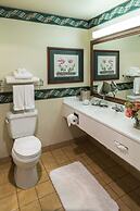 Fairhaven Village Inn