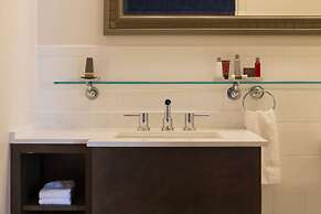 Marriott St. Louis Grand