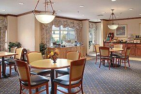 Baymont by Wyndham Hot Springs On the Lake