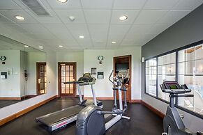 Country Inn & Suites by Radisson, Fond du Lac, WI