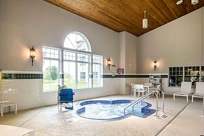 Country Inn & Suites by Radisson, Fond du Lac, WI