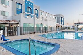 Holiday Inn Express Hotel & Suites El Centro, an IHG Hotel