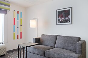 Hampton Inn & Suites Orlando Intl Dr N