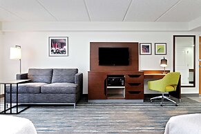 Hampton Inn & Suites Orlando Intl Dr N