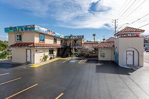 Bayview Plaza Waterfront Resort