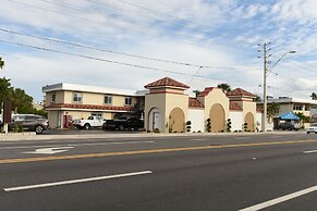 Bayview Plaza Waterfront Resort