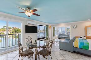 Bayview Plaza Waterfront Resort