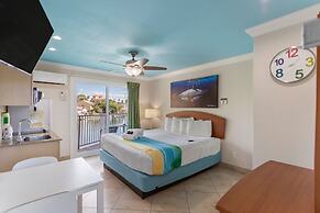 Bayview Plaza Waterfront Resort