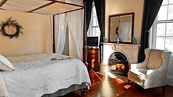 Christopher Dodge House