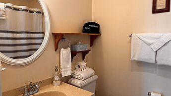 Christopher Dodge House