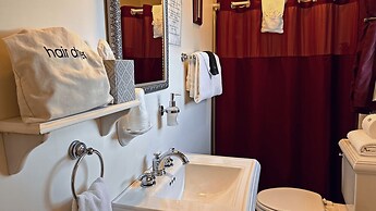 Christopher Dodge House