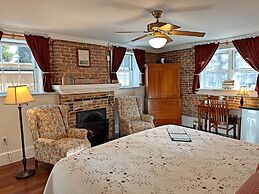 Christopher Dodge House