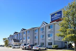 Microtel Inn & Suites by Wyndham Ft. Worth North/At Fossil